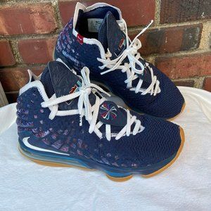 Nike | LeBron 17 College Navy (CD5056-400)